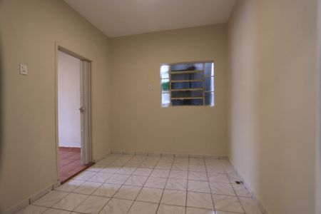 Sala de casa à venda com 1 quarto, 180m² em Vila Antonieta, São Paulo