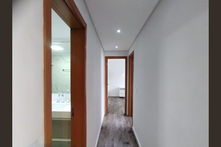 Apartamento à venda com 50m², 2 quartos e 2 vagasCorredor