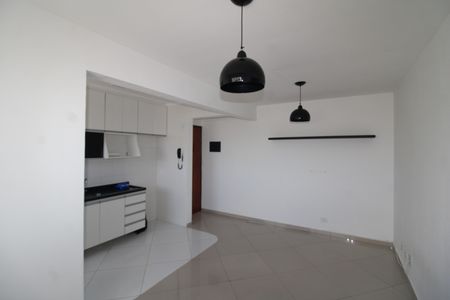 Apartamento para alugar com 43m², 2 quartos e 1 vagaSala / Cozinha