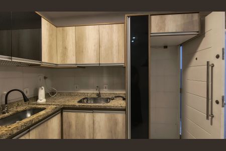 Apartamento à venda com 62m², 2 quartos e sem vagaCozinha
