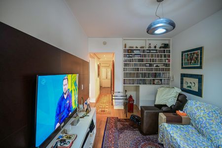 Apartamento à venda com 195m², 4 quartos e 4 vagasSuíte 1