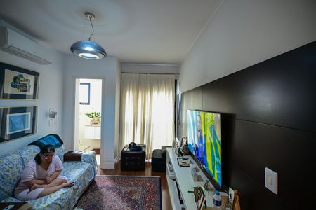 Apartamento à venda com 195m², 4 quartos e 4 vagasSuíte 1