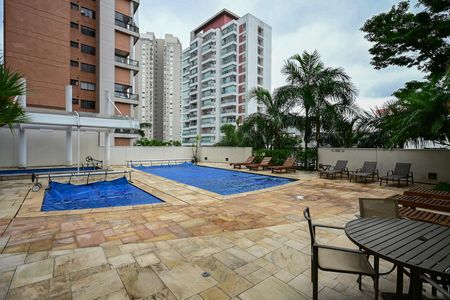 Apartamento à venda com 195m², 4 quartos e 4 vagasPiscina