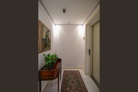 Apartamento à venda com 195m², 4 quartos e 4 vagasHall Privativo