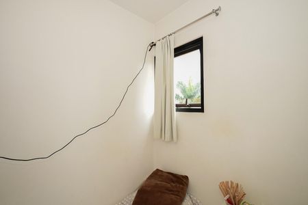 Apartamento à venda com 195m², 4 quartos e 4 vagasQuarto de Serviço