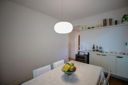 Apartamento à venda com 195m², 4 quartos e 4 vagasSala de Almoço