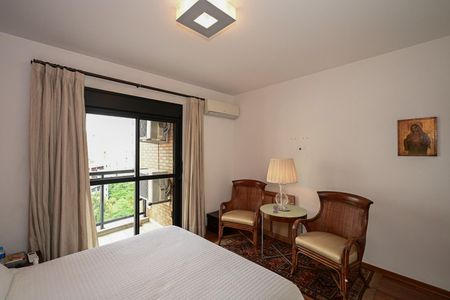 Apartamento à venda com 195m², 4 quartos e 4 vagasSuíte 2