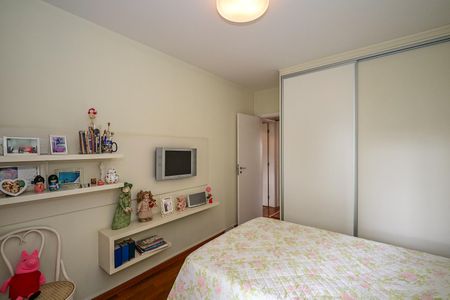 Apartamento à venda com 195m², 4 quartos e 4 vagasSuíte 4