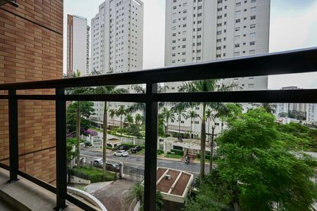 Apartamento à venda com 195m², 4 quartos e 4 vagasVaranda da Suíte  3