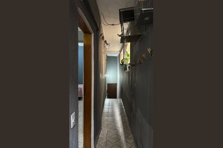 Casa para alugar com 60m², 2 quartos e sem vagaCorredor