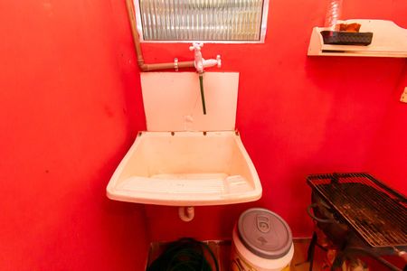 Casa para alugar com 60m², 1 quarto e sem vagaÁrea de Serviço