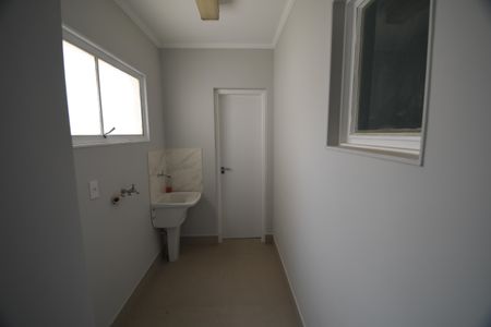 Apartamento para alugar com 84m², 3 quartos e 1 vagaÁrea de Serviço