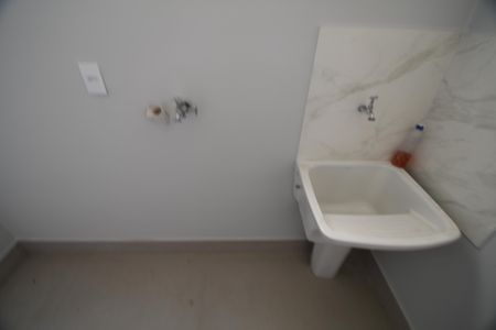 Apartamento para alugar com 84m², 3 quartos e 1 vagaÁrea de Serviço