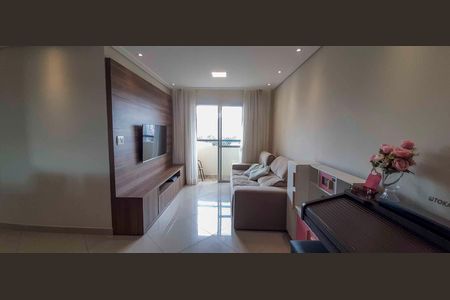 Sala de apartamento à venda com 3 quartos, 65m² em Continental, Osasco