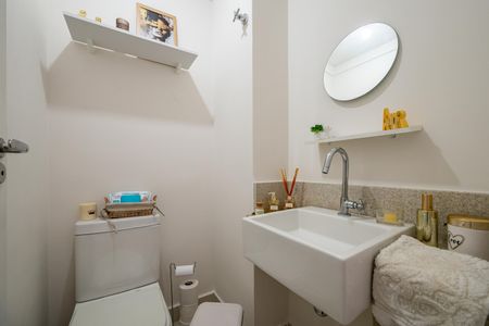 Apartamento à venda com 80m², 1 quarto e 2 vagasLavabo