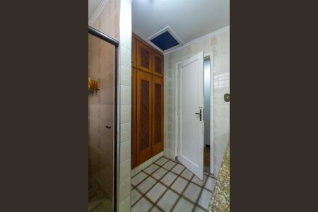 Casa à venda com 260m², 3 quartos e 4 vagas Casa à venda com 260m², 3 quartos e 4 vagasBanheiro 1