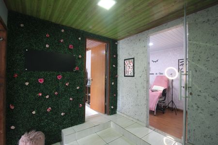 Sala 1 de casa à venda com 5 quartos, 160m² em Taquara, Rio de Janeiro