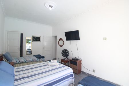 Casa à venda com 160m², 5 quartos e 3 vagasSuíte 1