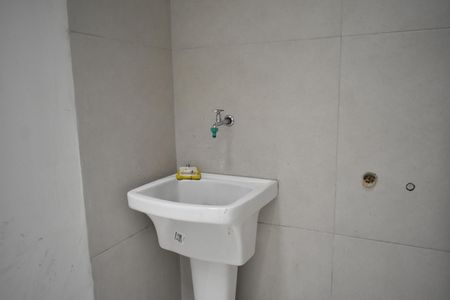 Casa à venda com 84m², 2 quartos e 1 vagaÁrea de Serviço