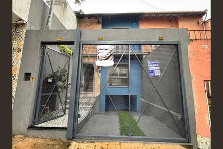 Casa à venda com 84m², 2 quartos e 1 vagaFachada