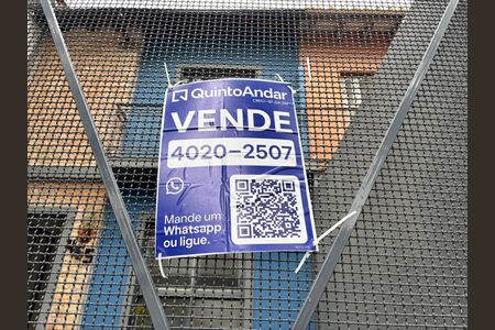 Casa à venda com 84m², 2 quartos e 1 vagaPlaca