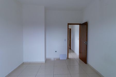 Quarto 1 de casa de condomínio para alugar com 2 quartos, 70m² em Parque Rizzo, Cotia