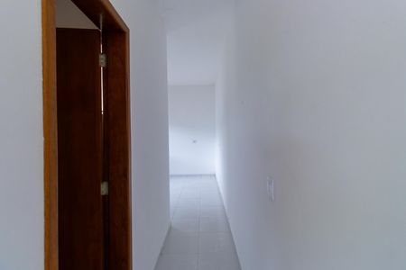 Casa de condomínio para alugar com 70m², 2 quartos e 2 vagas Casa de condomínio para alugar com 70m², 2 quartos e 2 vagasCorredor