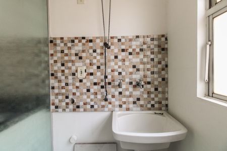 Apartamento para alugar com 67m², 3 quartos e 1 vagaÁrea de Serviço 