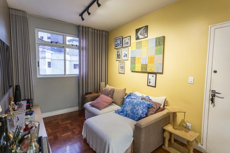 Sala de apartamento à venda com 2 quartos, 70m² em Cruzeiro, Belo Horizonte