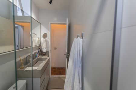 Banheiro da Suíte de apartamento à venda com 2 quartos, 70m² em Cruzeiro, Belo Horizonte