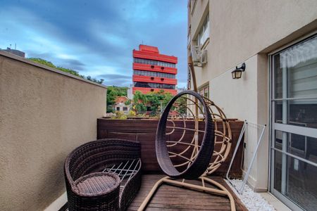 Varanda de apartamento à venda com 2 quartos, 99m² em Petrópolis, Porto Alegre
