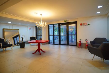 Apartamento à venda com 90m², 3 quartos e 2 vagas Apartamento à venda com 90m², 3 quartos e 2 vagasHall de entrada