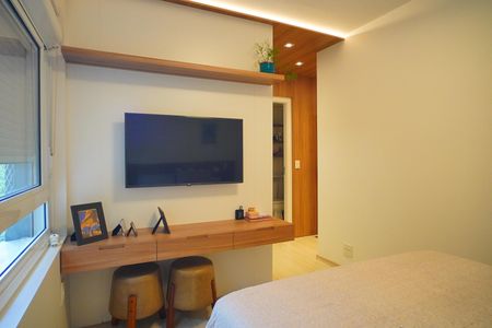 Apartamento à venda com 90m², 3 quartos e 2 vagas Apartamento à venda com 90m², 3 quartos e 2 vagasQuarto suíte