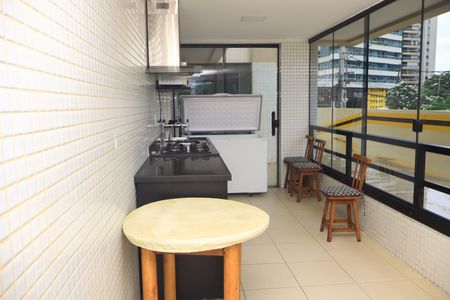 Apartamento para alugar com 70m², 2 quartos e 1 vagaÁrea comum - Piscina