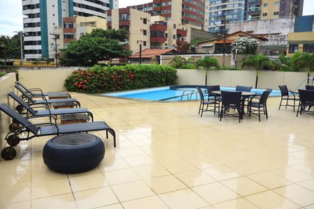 Apartamento para alugar com 70m², 2 quartos e 1 vagaÁrea comum - Piscina