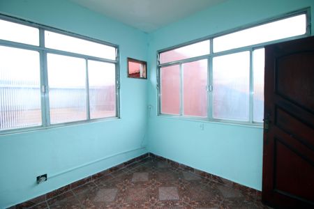 Casa à venda com 150m², 3 quartos e sem vagaSuíte