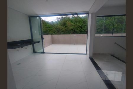 Apartamento à venda com 151m², 3 quartos e 2 vagasFoto 02