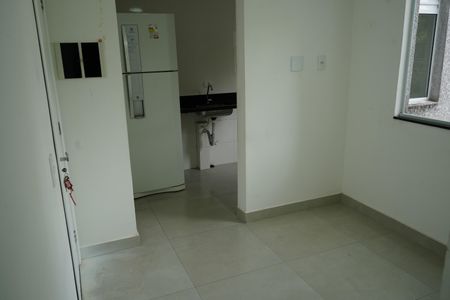 Sala de apartamento para alugar com 2 quartos, 50m² em Parque São Jorge, São Paulo