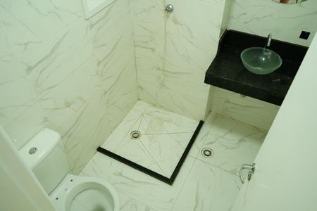 Apartamento para alugar com 50m², 2 quartos e sem vagaBanheiro