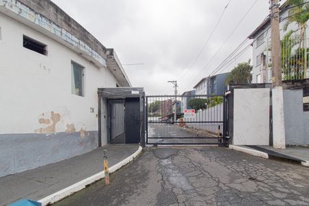 Apartamento para alugar com 55m², 2 quartos e 1 vaga Apartamento para alugar com 55m², 2 quartos e 1 vagaEntrada