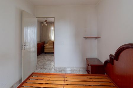 Quarto 1 de apartamento para alugar com 2 quartos, 55m² em Vila Silvia, São Paulo