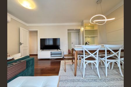 Sala de apartamento para alugar com 3 quartos, 98m² em Indianópolis, São Paulo