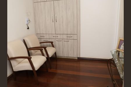 Apartamento para alugar com 350m², 5 quartos e 4 vagasSala