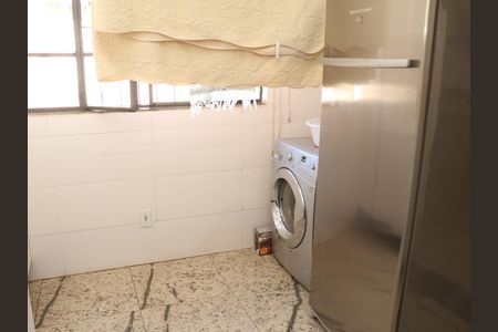 Apartamento para alugar com 350m², 5 quartos e 4 vagasÁrea de Serviço