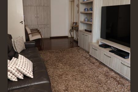 Apartamento para alugar com 350m², 5 quartos e 4 vagasSala de TV