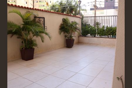 Apartamento para alugar com 350m², 5 quartos e 4 vagasÁrea comum