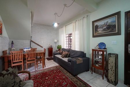 Sala de casa à venda com 3 quartos, 115m² em Jardim Aurelia, São Paulo