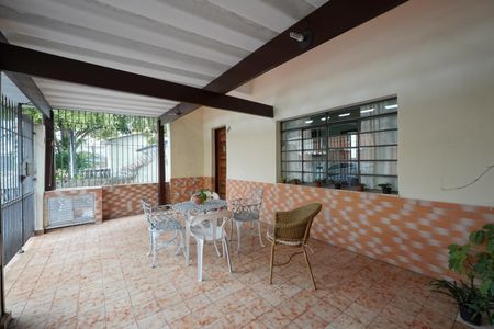 Casa à venda com 115m², 3 quartos e 1 vagaGaragem