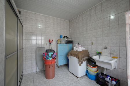 Casa à venda com 115m², 3 quartos e 1 vagaÁrea de Serviço