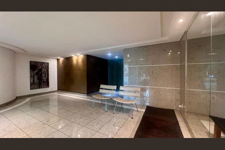 Apartamento à venda com 57m², 1 quarto e 1 vagaHall de entrada